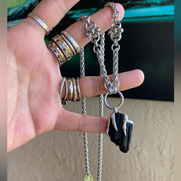 Black raw natural tourmaline gemstone electroplated charm steel boho necklace - Picture 6 of 16